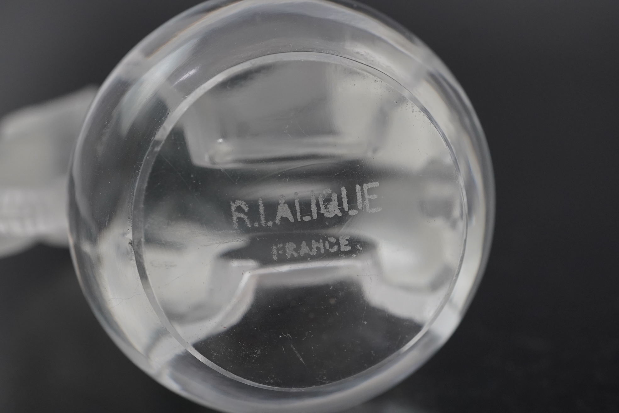 Lalique: A 'Toby Éléphant' presse-papiers/paperweight